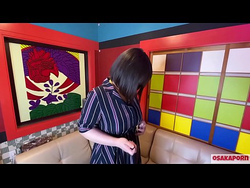 ❤️ Puttana giapponese con grandi tette si masturba con sex toys e ha un orgasmo. Parla in un'intervista della sua esperienza di scopata. Tette enormi e figa pelosa che geme forte. Osakaporn ❤ Porno vk al it.tubesexer-com.ru ❤️